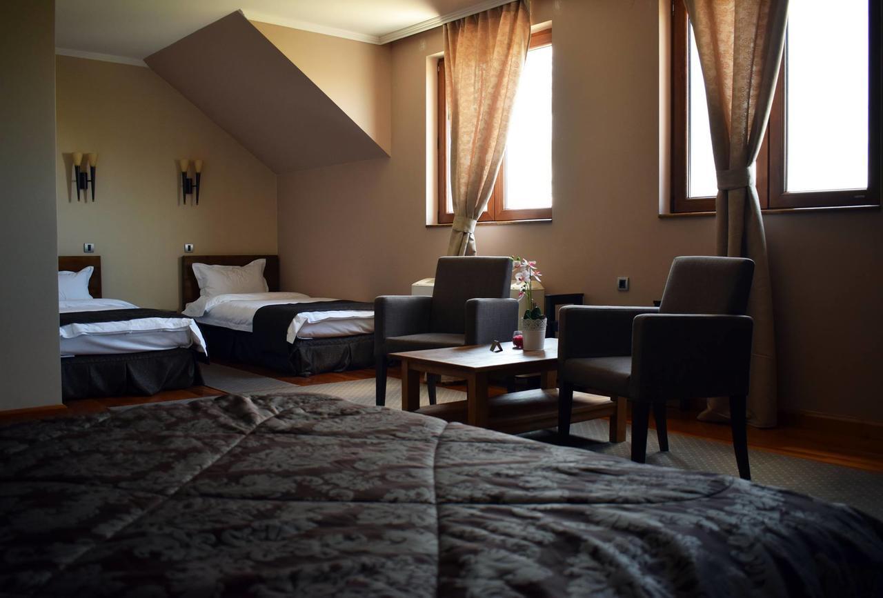 Hotel Moja Carda Temerin Bagian luar foto